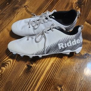 Men's cleats